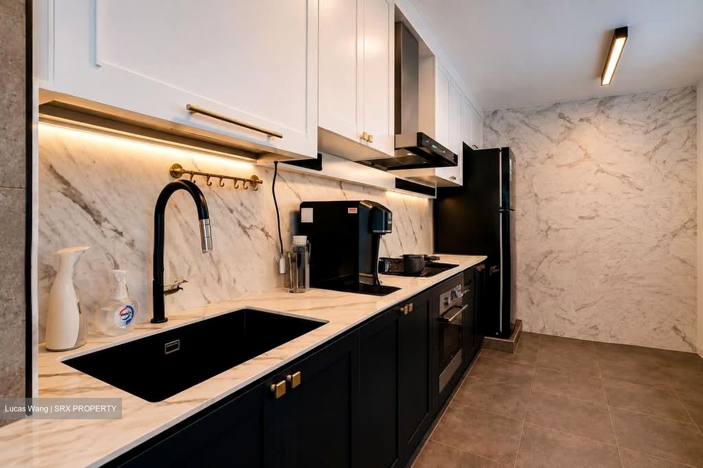 Sherwood Towers (D21), Apartment #598218821